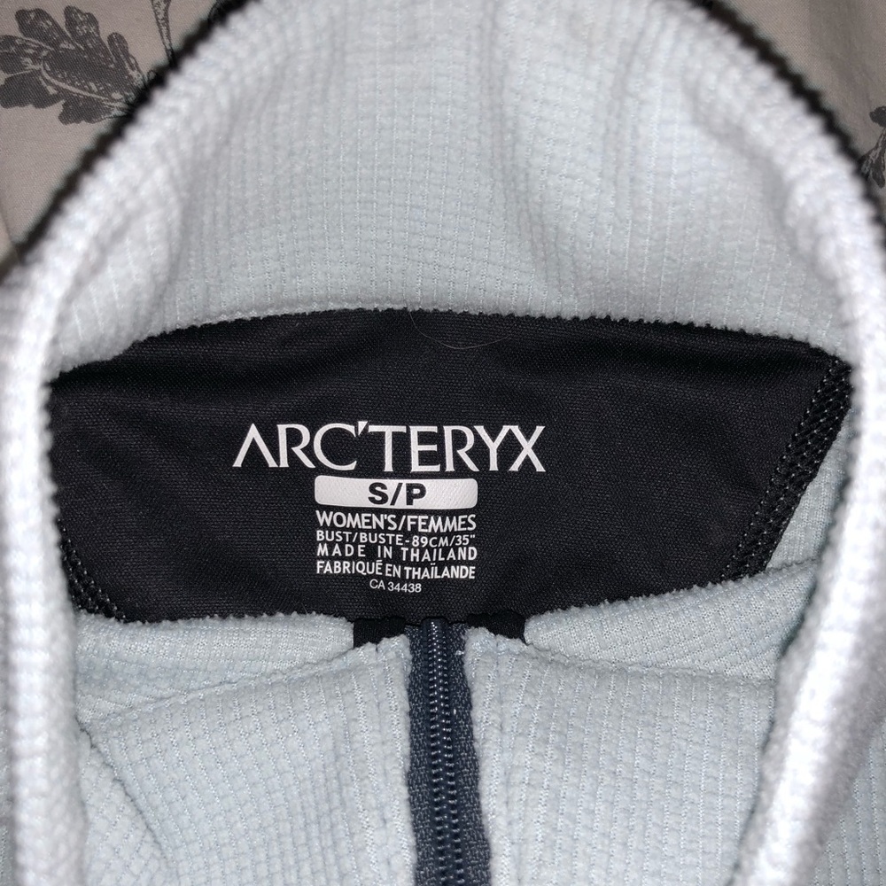 Half Zip Up